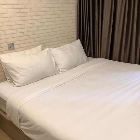 Cr.Hotel Makkasan Luaran gambar
